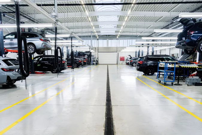 BMW-garage_Dilsen-Stokkem.jpg